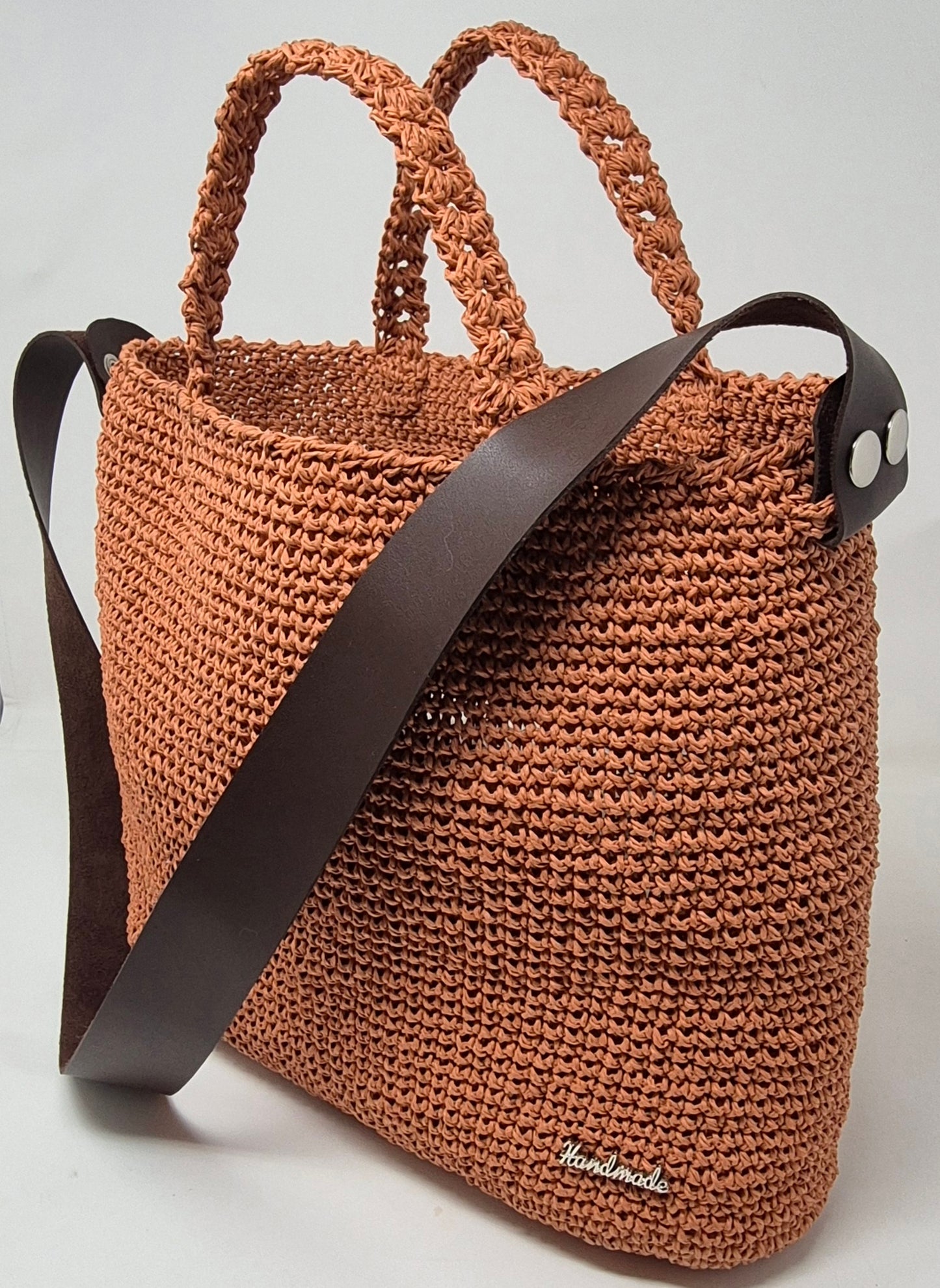 Papiergarn-Tasche,Häkeltasche mit Innentasche und Kunstlederträger – lachsbraun | handmade by dudest