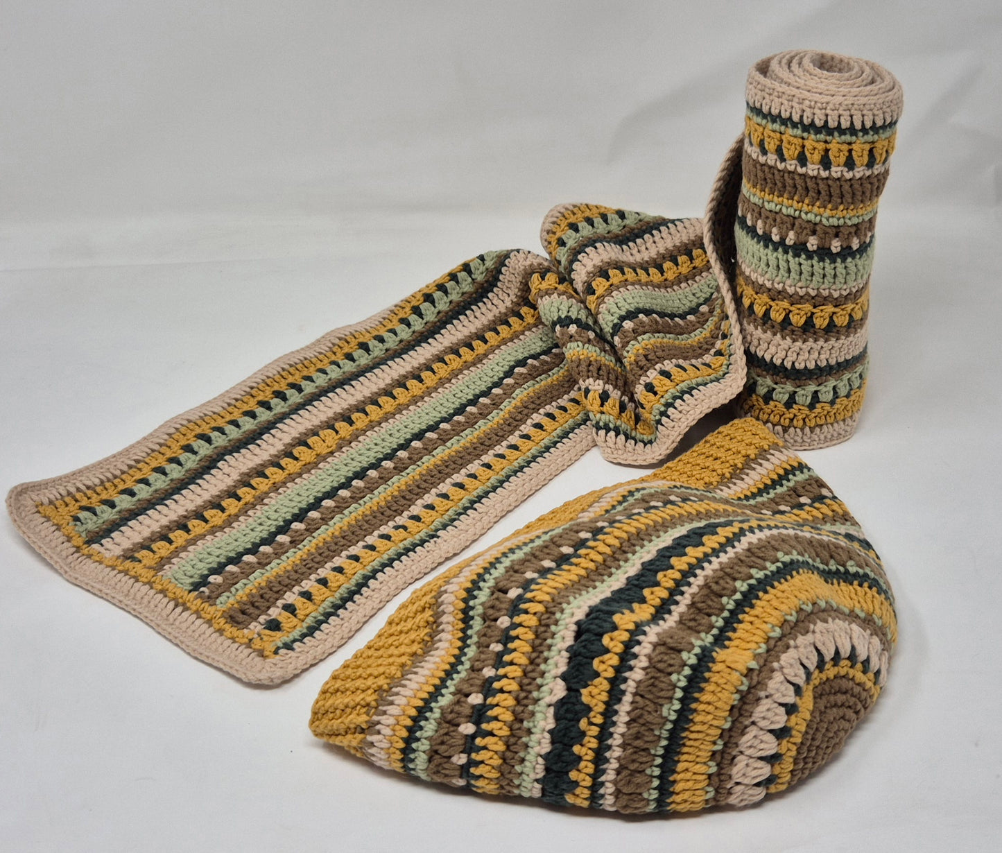 HERBSTWALD Set – Handgehäkelte Mütze & Schal aus Baumwollmix